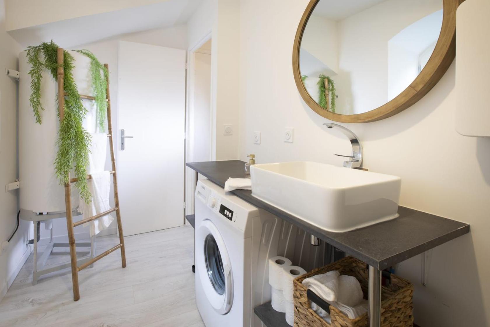 Le Nid 3 Etoiles Wifi, Netflix, Disney, Coeur De Bastide Villefranche-de-Rouergue Εξωτερικό φωτογραφία